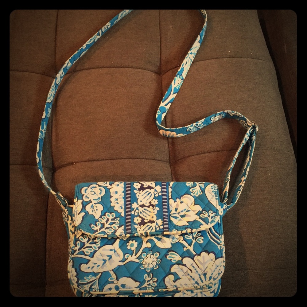 Vera Bradley floral purse